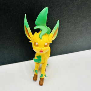 Pokemon Leafeon 2” Jazwares Battle Figure Toy
